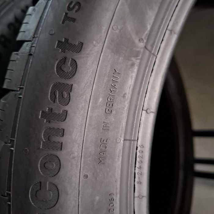 285/40/21 R21 Continental ContiWinterContact TS850P 4шт зима