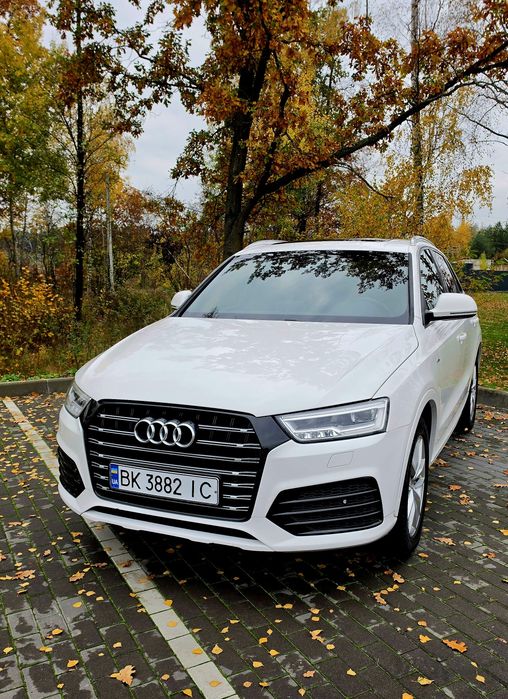 Продам Audi Q3 2017 год 2.0 tfsi