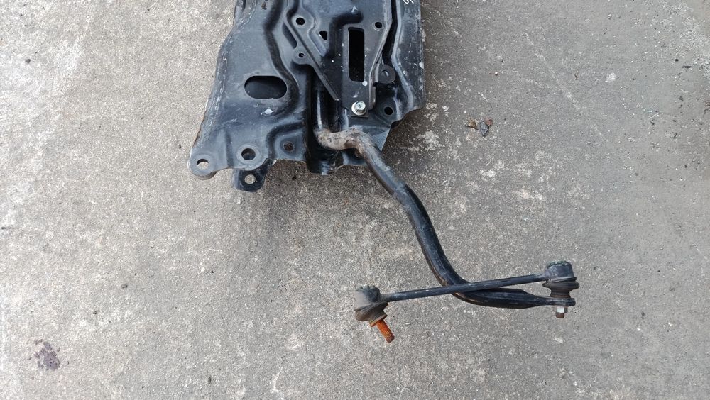 Charriot frente HONDA Civic VIII Hatchback (FN_, FK_)