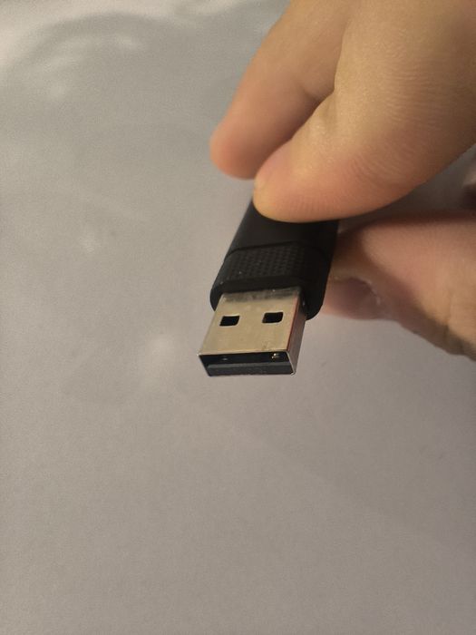 Dongle/ USB/ PEN Dos fones Corsair hs55 wireless