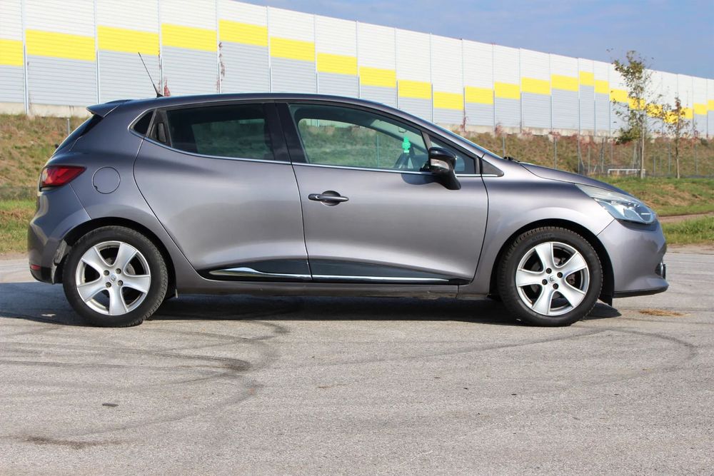 Renault Clio Benzyna Zadbany