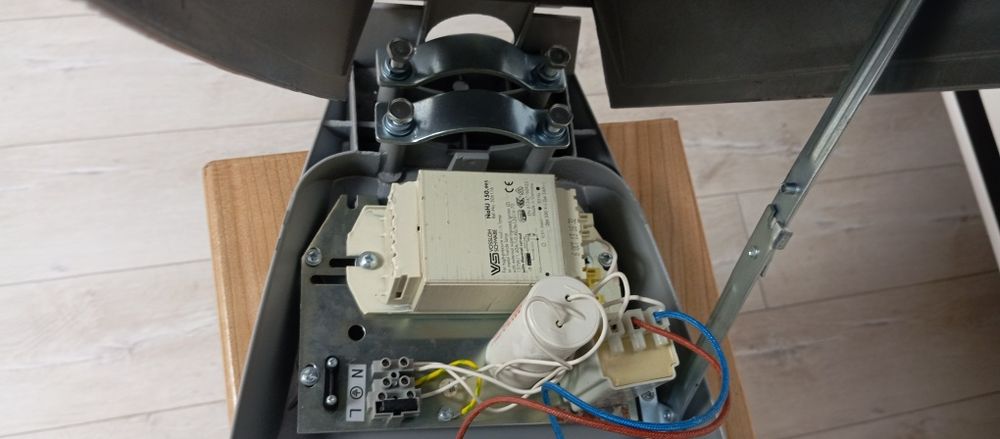 Вуличний лігтар.