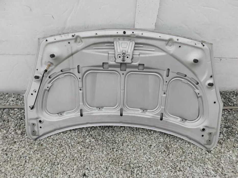 Maska srebrna Hyundai I20 08-14