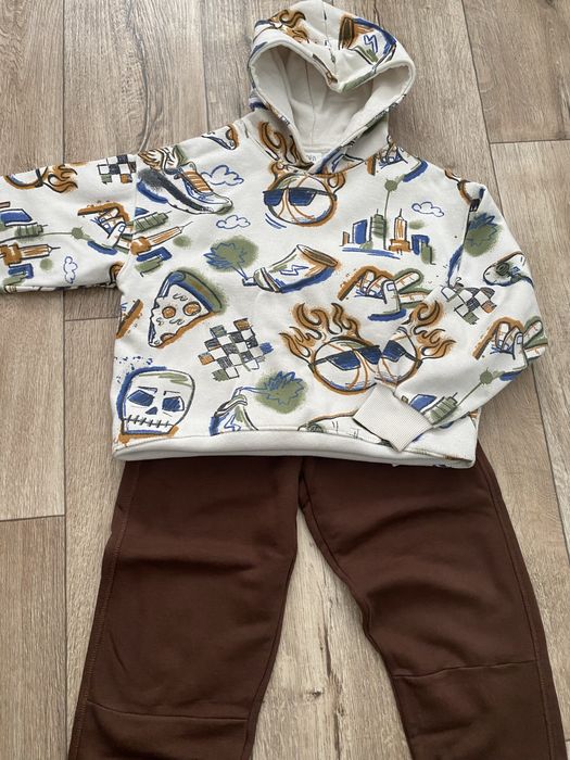 Джогеры Zara р.140