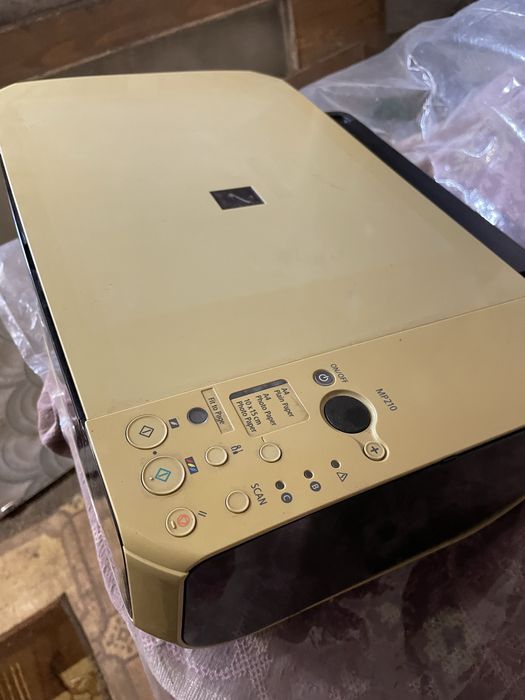 Продам принтер Canon.