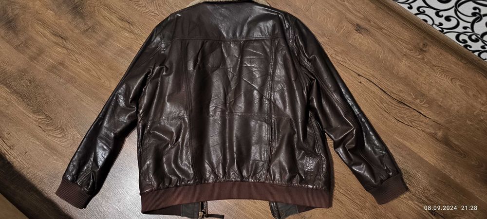 Шкіряна куртка Oodji 1L510012M/34892N/3900W ХХL Коричнева