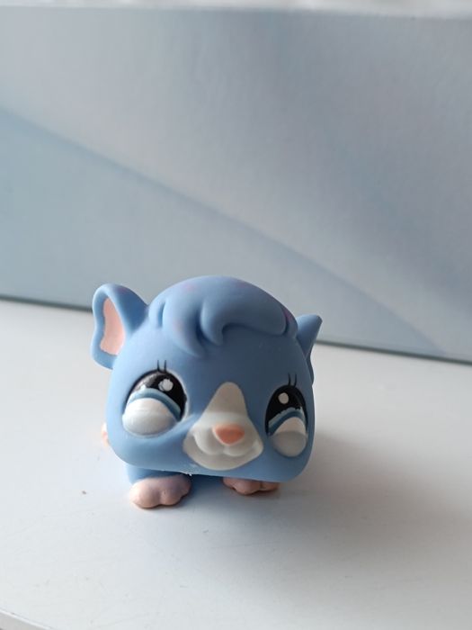 Littlest pet shop LPS