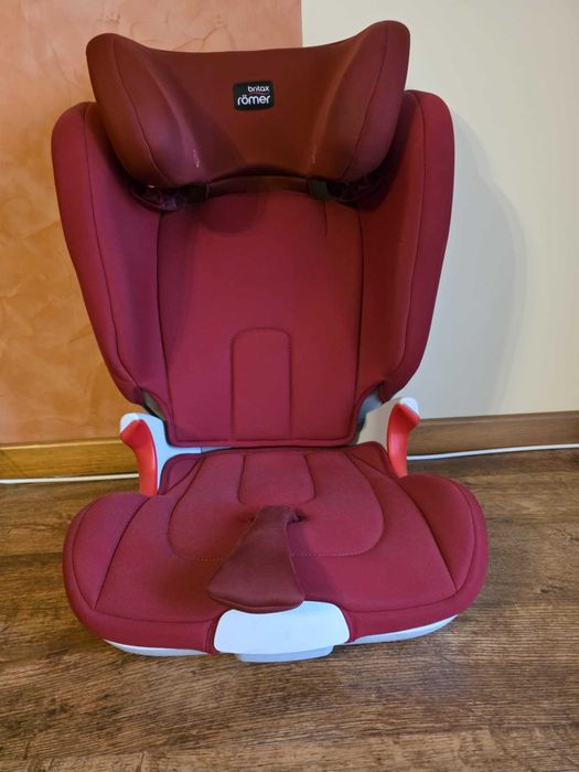 Fotelik samochodowy Britax Romer 36kg isofix