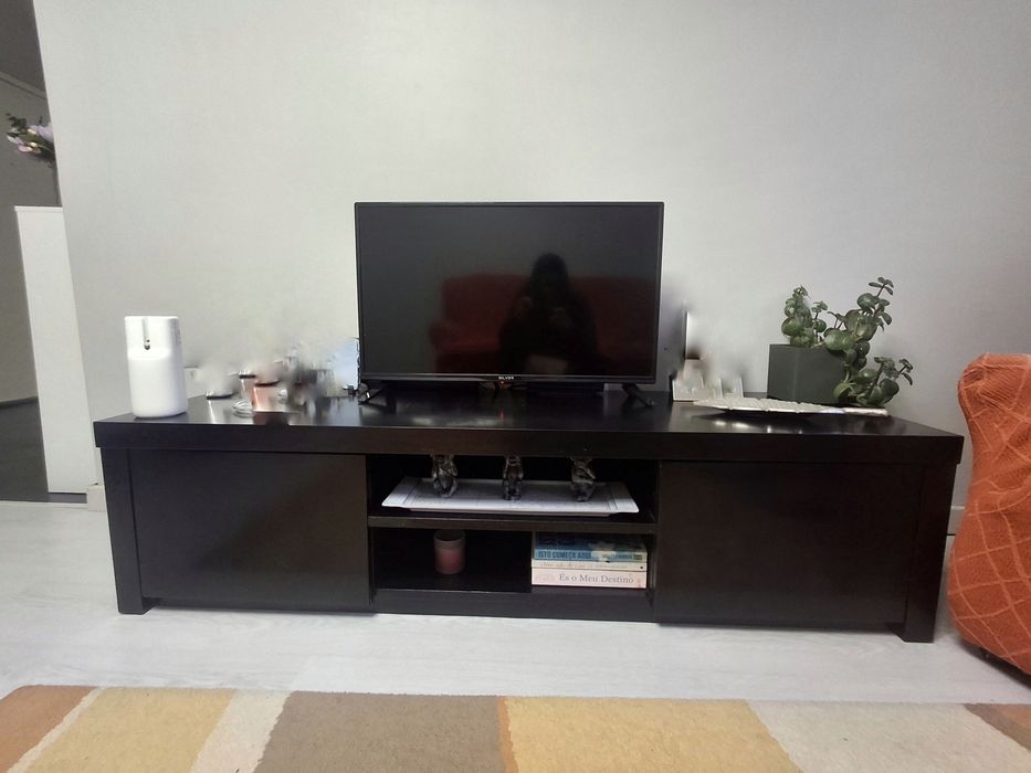 Móvel de Tv castanho