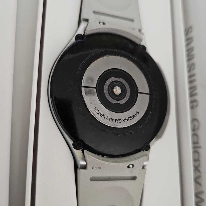 Galaxy watch 4 classic 46mm prateado