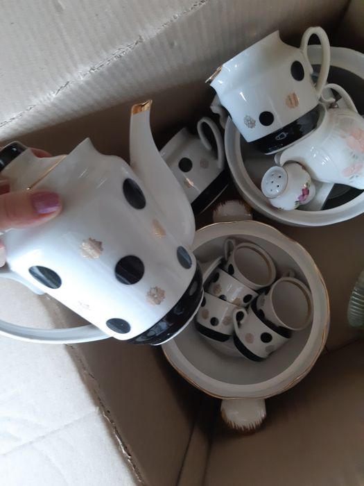 Стекло. Посуда на дачу.