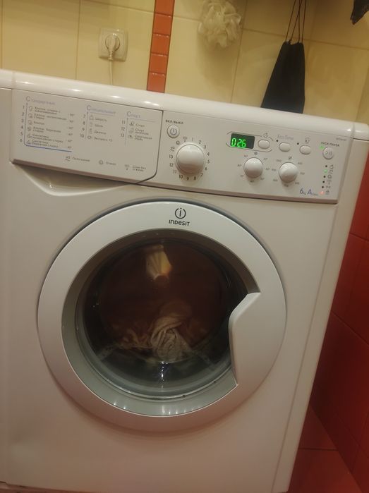 Стиральная машинка Indesit