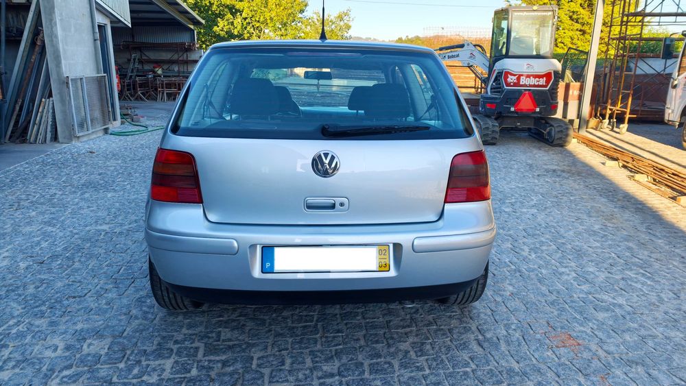 Volkswagen Golf 4 IV - 1.9 TDI