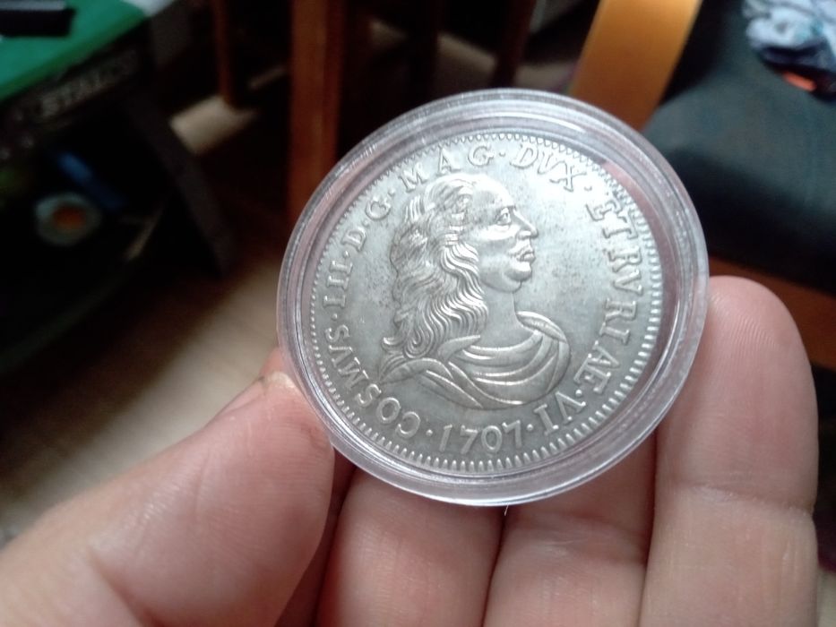 Moneta talar pater 1707 cosmvs lll