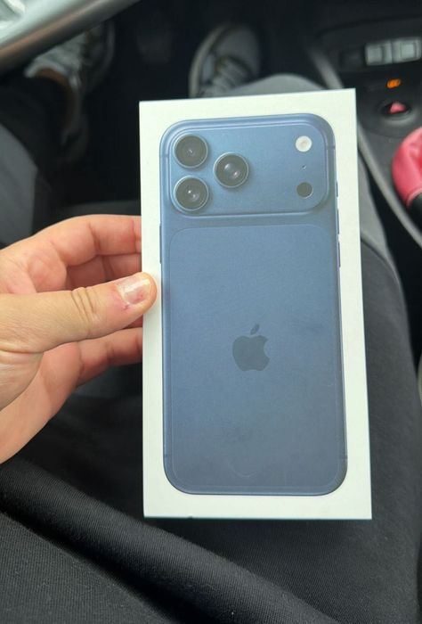 iPhone 17 Pro Max selado