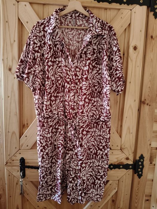 Sukienka rozpinana wiskoza 50