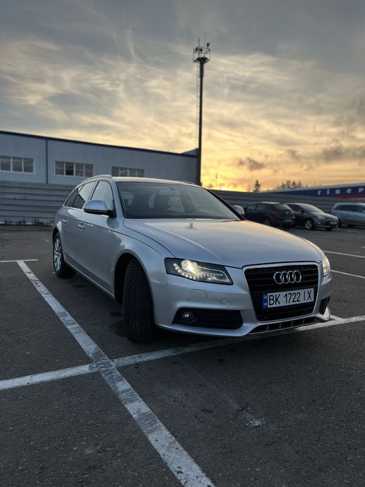 Ауді А4 Б8, автомат, дизель