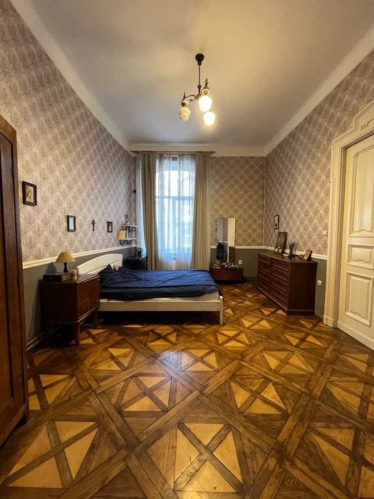 Продаж 2 кімн.квартири в центрі міста