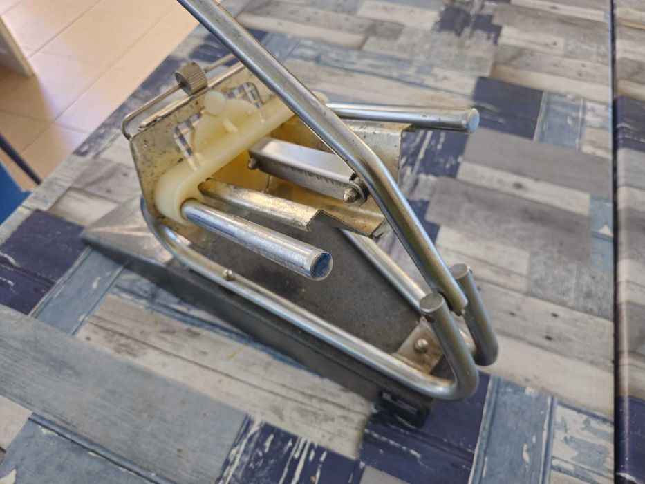 Cortador Industrial de Batatas (novo)