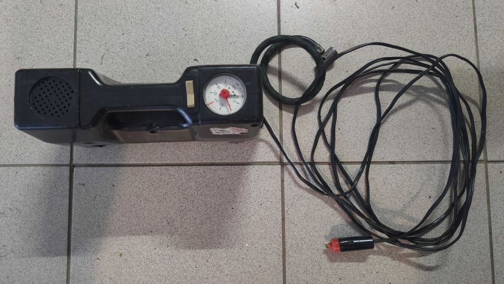 Kompresor samochodowy PRL