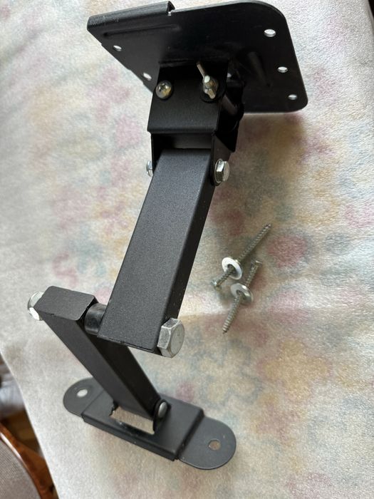 Продам кронштейн настінний для телевізора