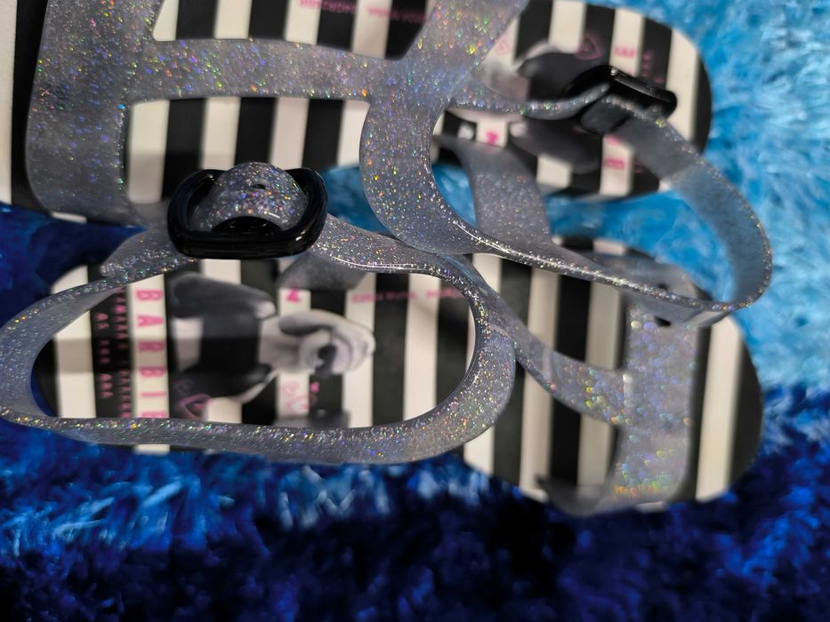 2 pares Sandálias grendene 34/35