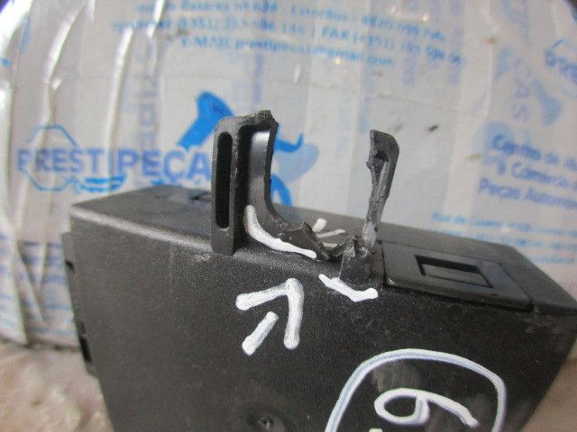 Botão / interruptor electromecânico / relé BMW 3 (E36)