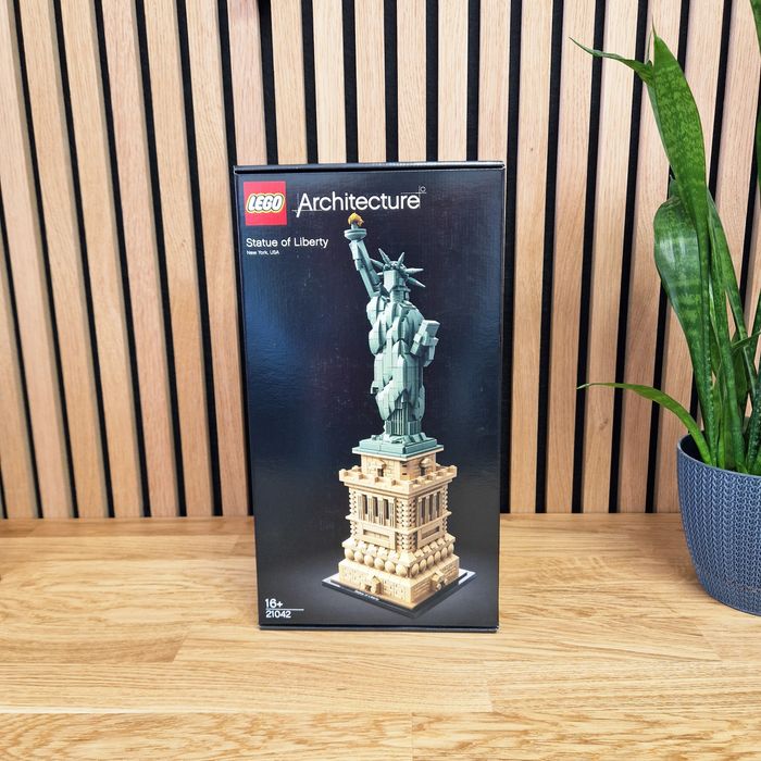 LEGO Architecture | Statue of Liberty 21042 | Novo / Selado