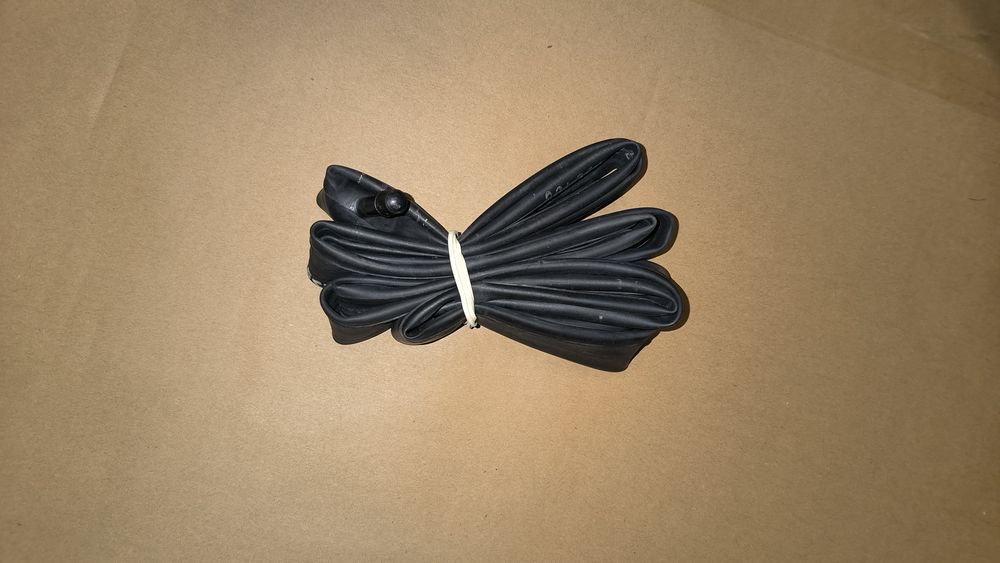 Nowa dętka rowerowa 28" Deestone. Wentyl samochodowy