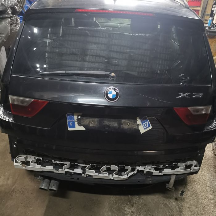 BMW X3 E83 klapa bagażnika tył black sapphire metalic 475/9