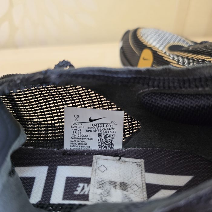 Бігові кросівки Nike ZoomX Vaporfly Next% 2 оригінал розмір 38.5