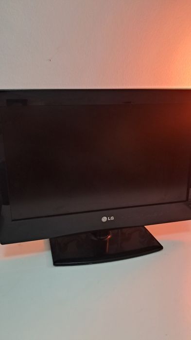 Monitor e TV marca LG 19LE300