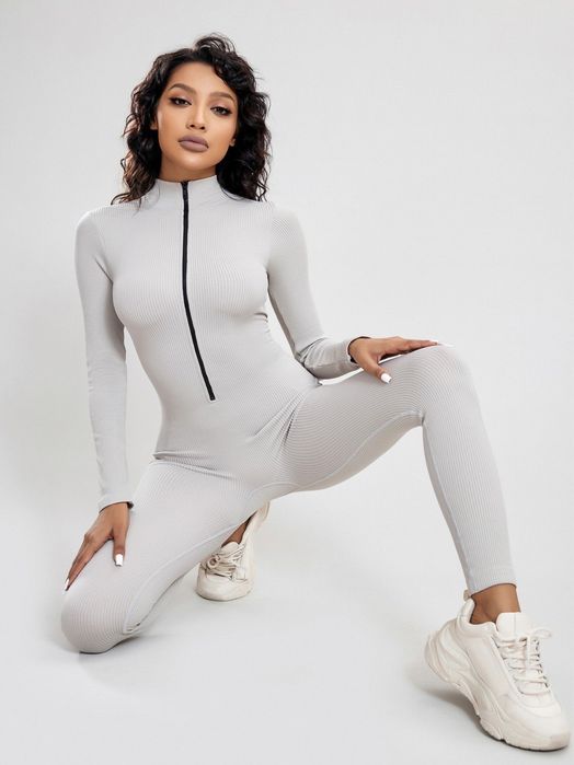 Комбінезон на замочку