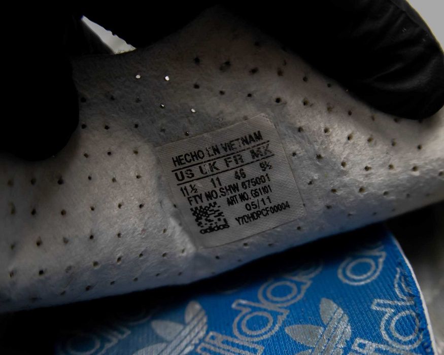 Крутые замшевые кроссовки Adidas SL72.46 размер