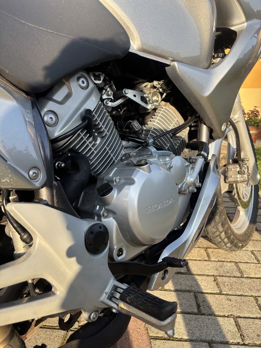 Honda varadero XL 125 !NISKI PRZEBIEG!