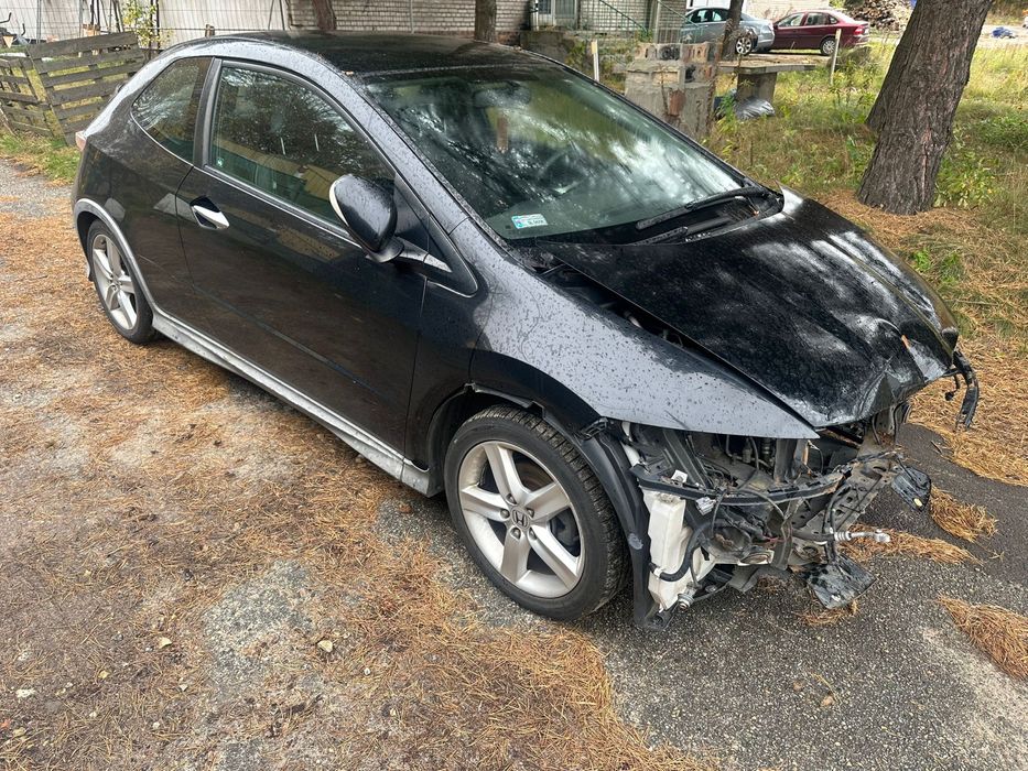 Honda Civic Vlll 8. 1.8 3Drzwi