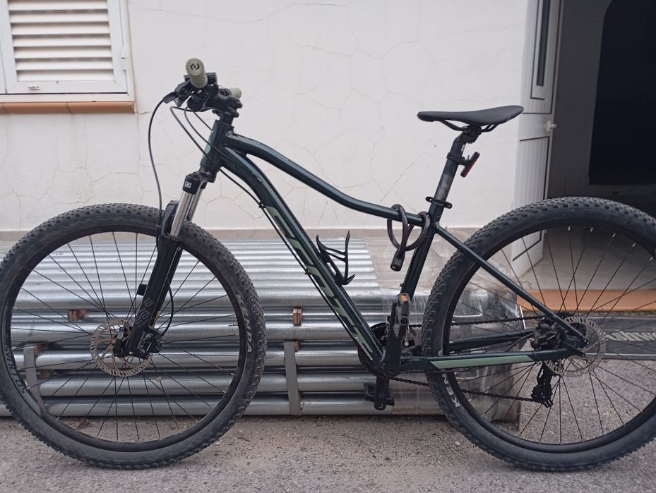 Scott contessa btt como nova pouco uso