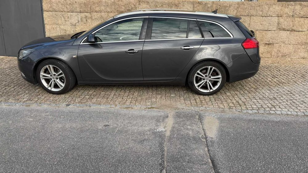 OPEL Insignia A Sports Tourer (G09) 2.0 CDTI Diesel 131 cv / 96 kW
