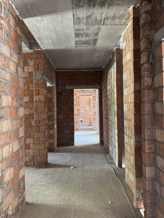 Продаж 3-кімнатна квартира, м. Львів (Брюховичі), Шевченківський р-н, ЖК Status Park, новобудова, без комісії
