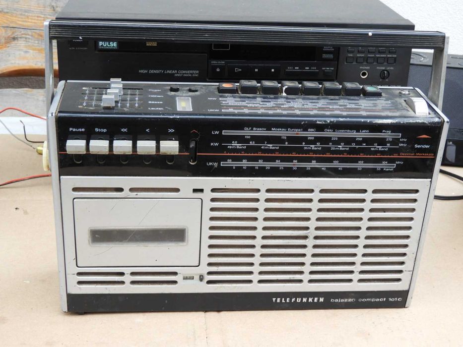 Radio Telefunken Compact 101 C do naprawy lub na części