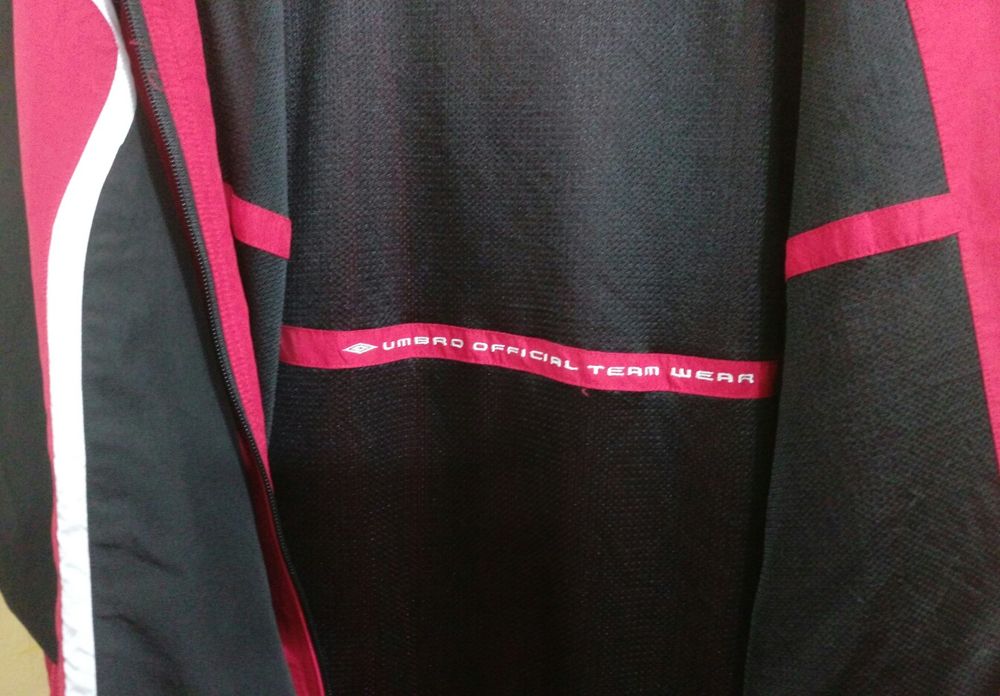 Оригинал мужская спортивная куртка кофта Umbro Team Wear