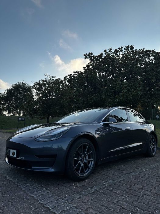 Tesla Model 3 — fotografia 6