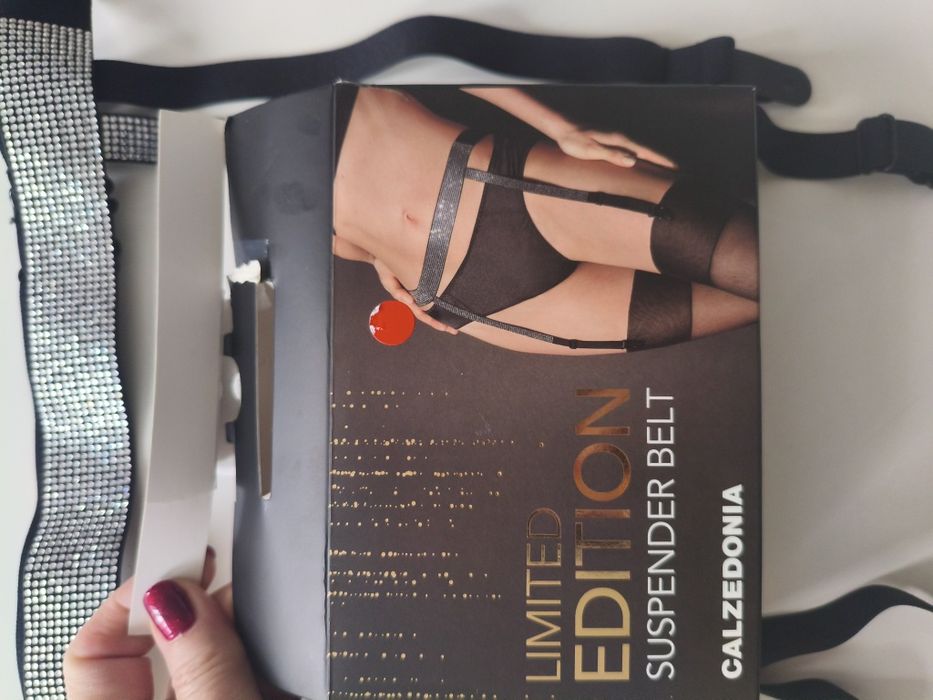 Super sexy pas do pończoch Calzedonia nieużywany