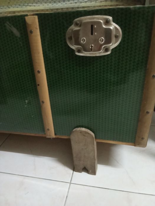 Baú muito antigo