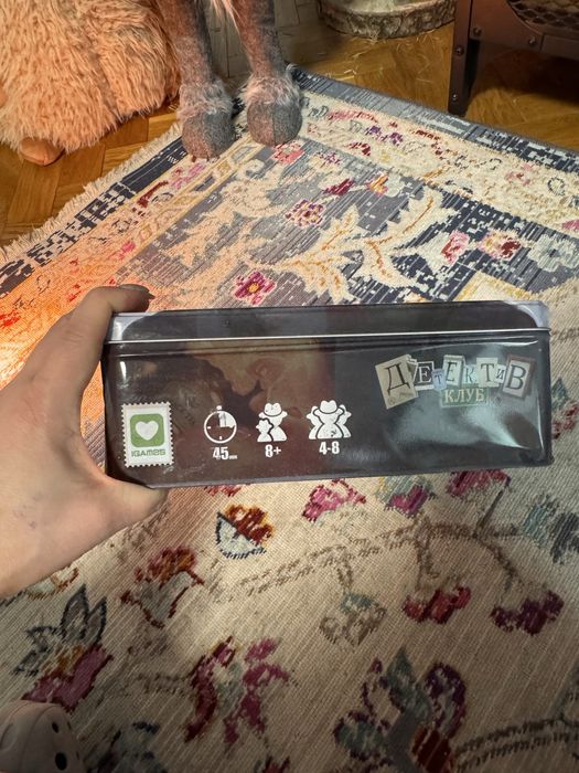 Настійльна гра детектив клуб