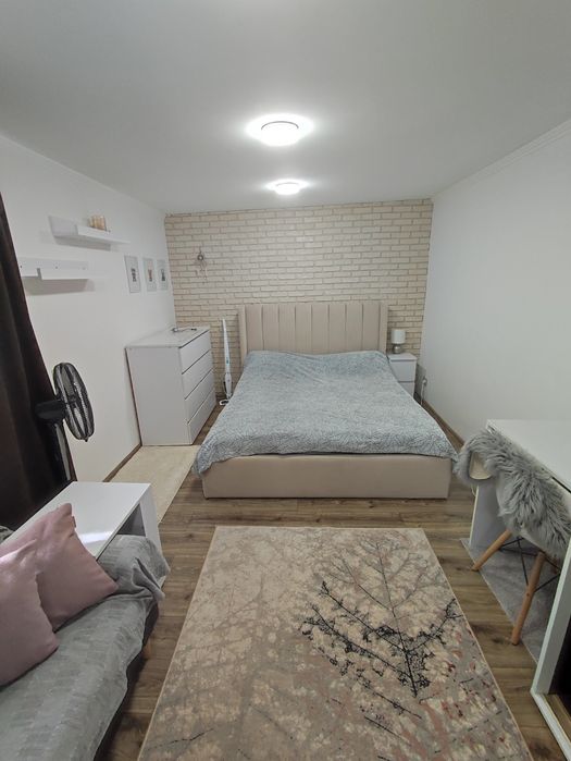 Здам будинок 1-кімнатний р-н центрального Стадіону