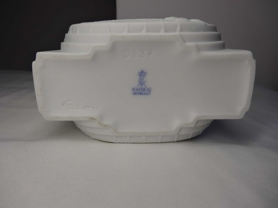 Wazon Kaiser biskwitowy