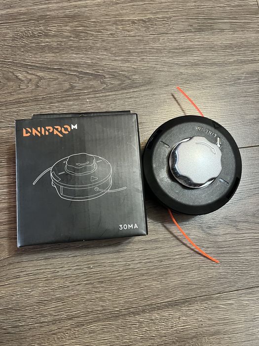 полуавтоматическая косильная головка (шпуля) для мотокосы Dnipro-M