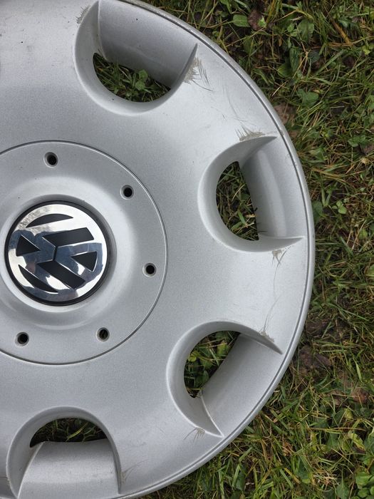 Kołpak VW oryginalny OEM 16" 1T0 601  1477 B