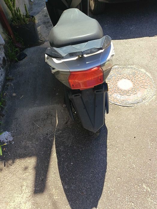 Scooter elétrica